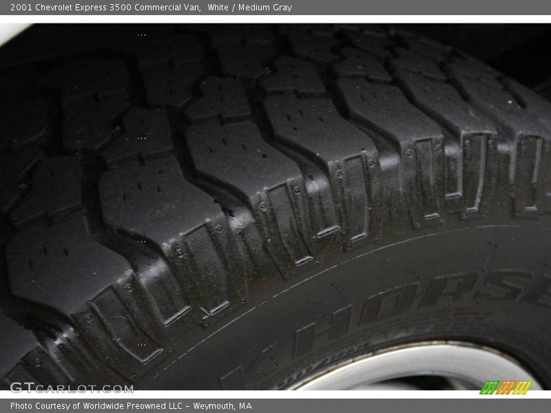 White / Medium Gray 2001 Chevrolet Express 3500 Commercial Van