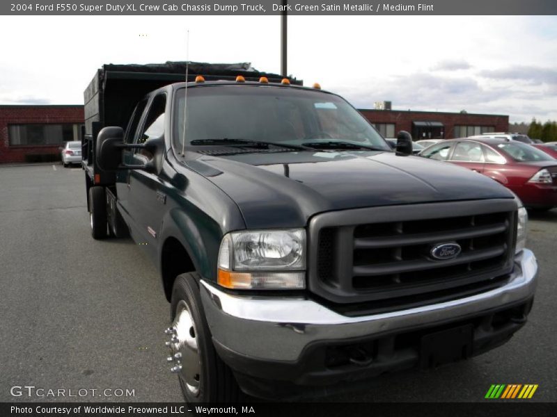 Dark Green Satin Metallic / Medium Flint 2004 Ford F550 Super Duty XL Crew Cab Chassis Dump Truck