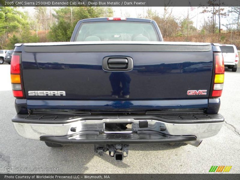 Deep Blue Metallic / Dark Pewter 2005 GMC Sierra 2500HD Extended Cab 4x4