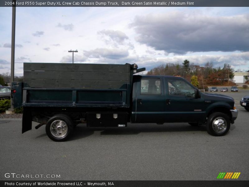 Dark Green Satin Metallic / Medium Flint 2004 Ford F550 Super Duty XL Crew Cab Chassis Dump Truck