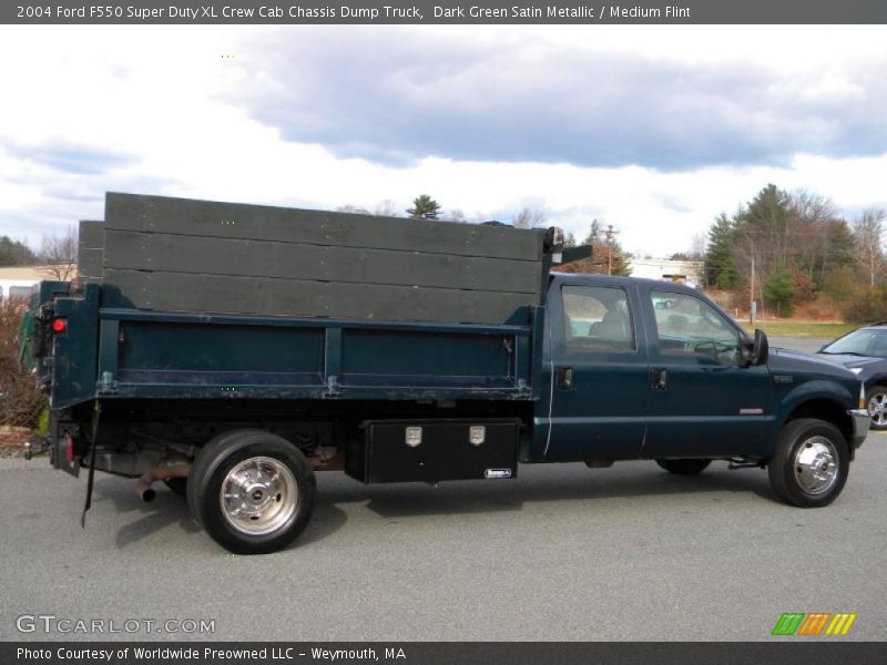 Dark Green Satin Metallic / Medium Flint 2004 Ford F550 Super Duty XL Crew Cab Chassis Dump Truck