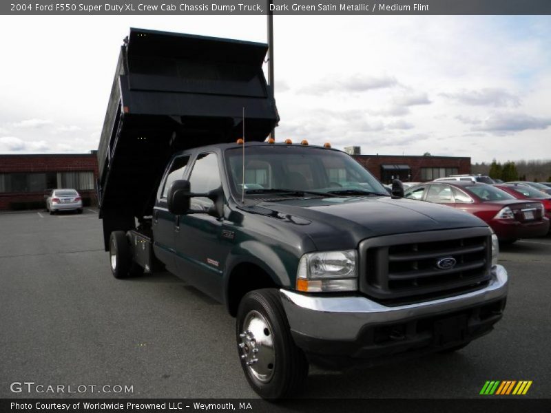 Dark Green Satin Metallic / Medium Flint 2004 Ford F550 Super Duty XL Crew Cab Chassis Dump Truck