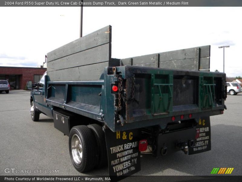 Dark Green Satin Metallic / Medium Flint 2004 Ford F550 Super Duty XL Crew Cab Chassis Dump Truck
