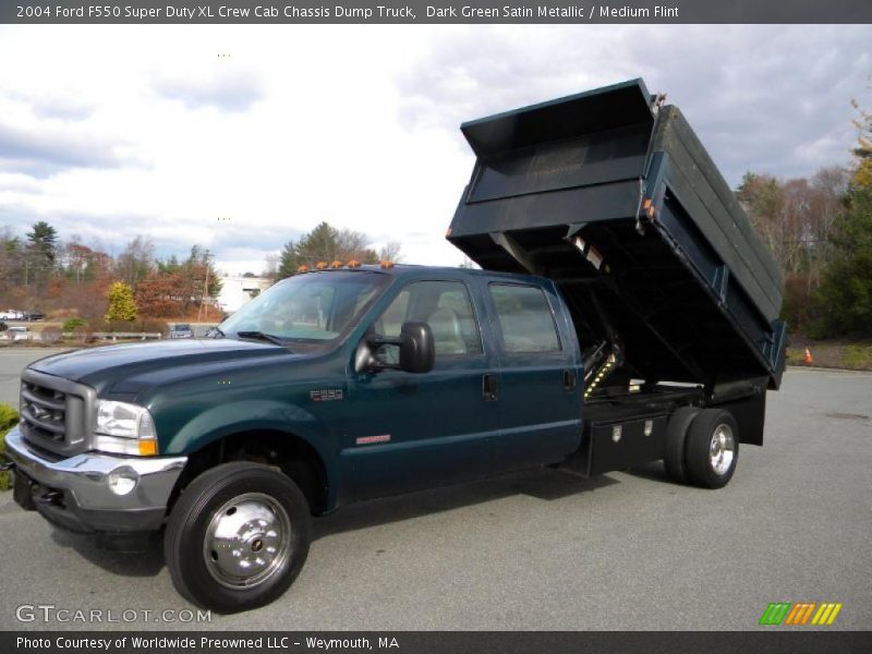 Dark Green Satin Metallic / Medium Flint 2004 Ford F550 Super Duty XL Crew Cab Chassis Dump Truck