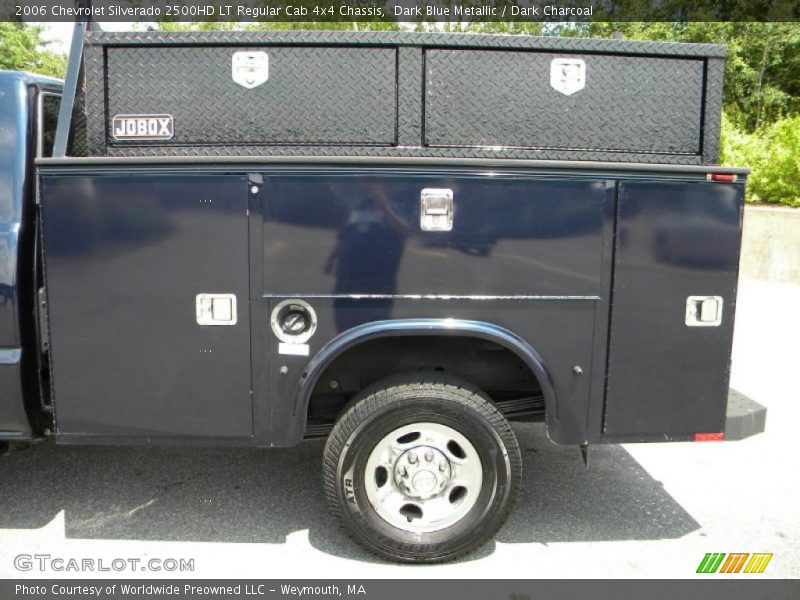 Dark Blue Metallic / Dark Charcoal 2006 Chevrolet Silverado 2500HD LT Regular Cab 4x4 Chassis
