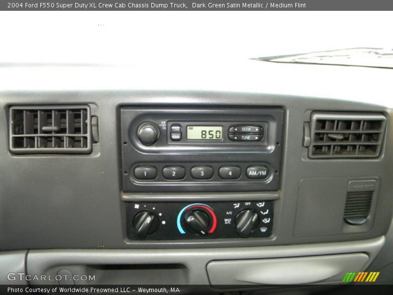 Dark Green Satin Metallic / Medium Flint 2004 Ford F550 Super Duty XL Crew Cab Chassis Dump Truck