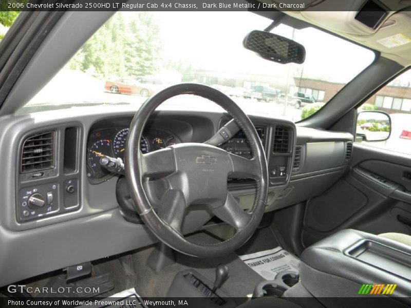 Dashboard of 2006 Silverado 2500HD LT Regular Cab 4x4 Chassis