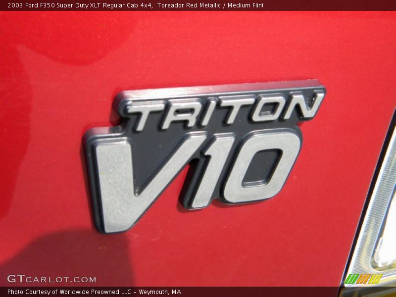  2003 F350 Super Duty XLT Regular Cab 4x4 Logo
