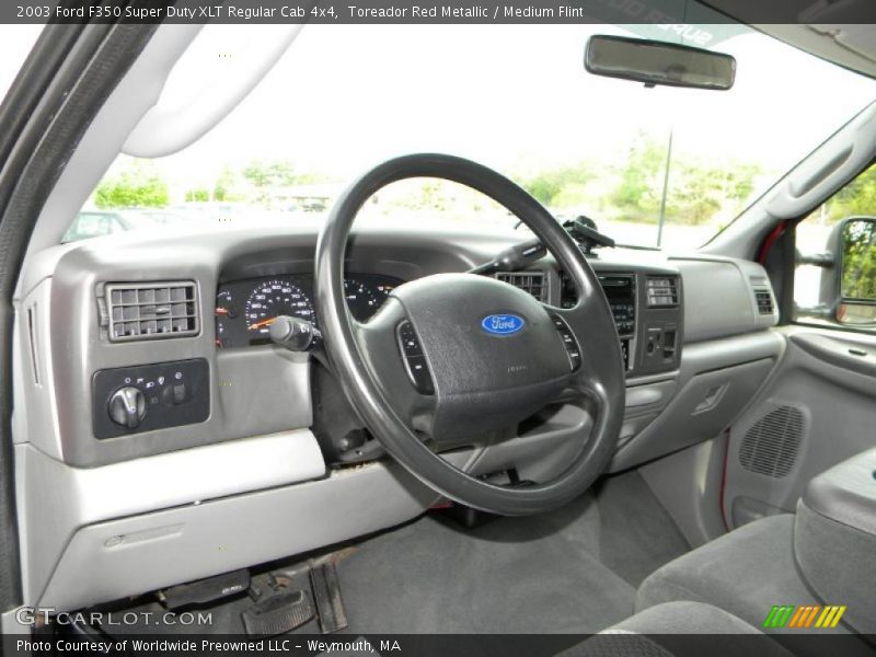 Dashboard of 2003 F350 Super Duty XLT Regular Cab 4x4