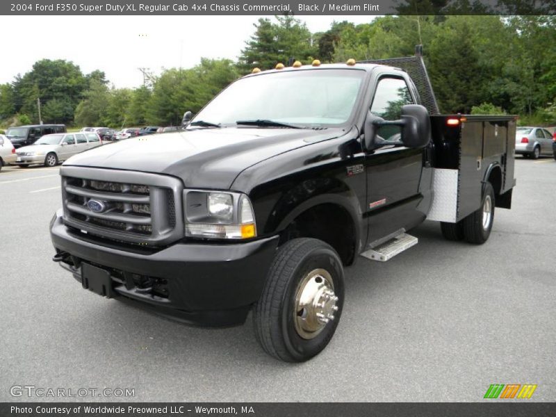 Black / Medium Flint 2004 Ford F350 Super Duty XL Regular Cab 4x4 Chassis Commercial