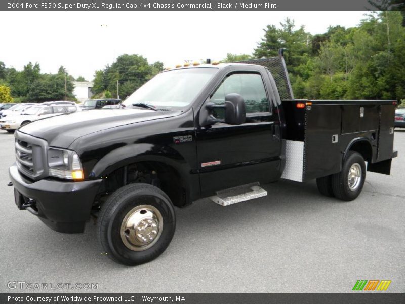 Black / Medium Flint 2004 Ford F350 Super Duty XL Regular Cab 4x4 Chassis Commercial