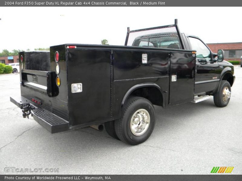 Black / Medium Flint 2004 Ford F350 Super Duty XL Regular Cab 4x4 Chassis Commercial