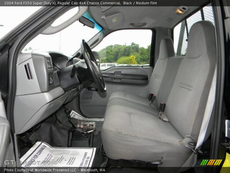 Black / Medium Flint 2004 Ford F350 Super Duty XL Regular Cab 4x4 Chassis Commercial