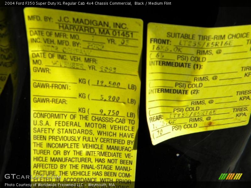 Black / Medium Flint 2004 Ford F350 Super Duty XL Regular Cab 4x4 Chassis Commercial