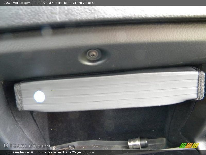 Baltic Green / Black 2001 Volkswagen Jetta GLS TDI Sedan