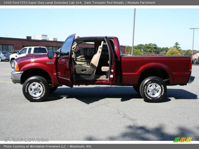 Dark Toreador Red Metallic / Medium Parchment 2000 Ford F350 Super Duty Lariat Extended Cab 4x4