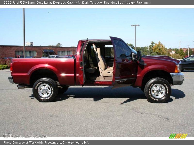 Dark Toreador Red Metallic / Medium Parchment 2000 Ford F350 Super Duty Lariat Extended Cab 4x4