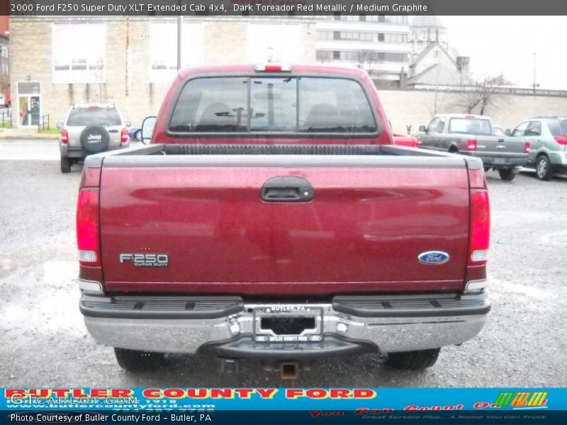 Dark Toreador Red Metallic / Medium Graphite 2000 Ford F250 Super Duty XLT Extended Cab 4x4