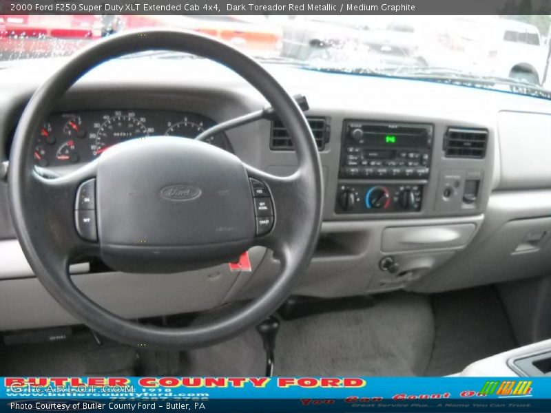 Dark Toreador Red Metallic / Medium Graphite 2000 Ford F250 Super Duty XLT Extended Cab 4x4