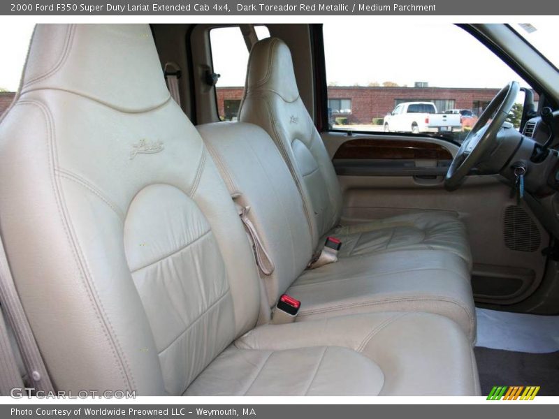 Dark Toreador Red Metallic / Medium Parchment 2000 Ford F350 Super Duty Lariat Extended Cab 4x4