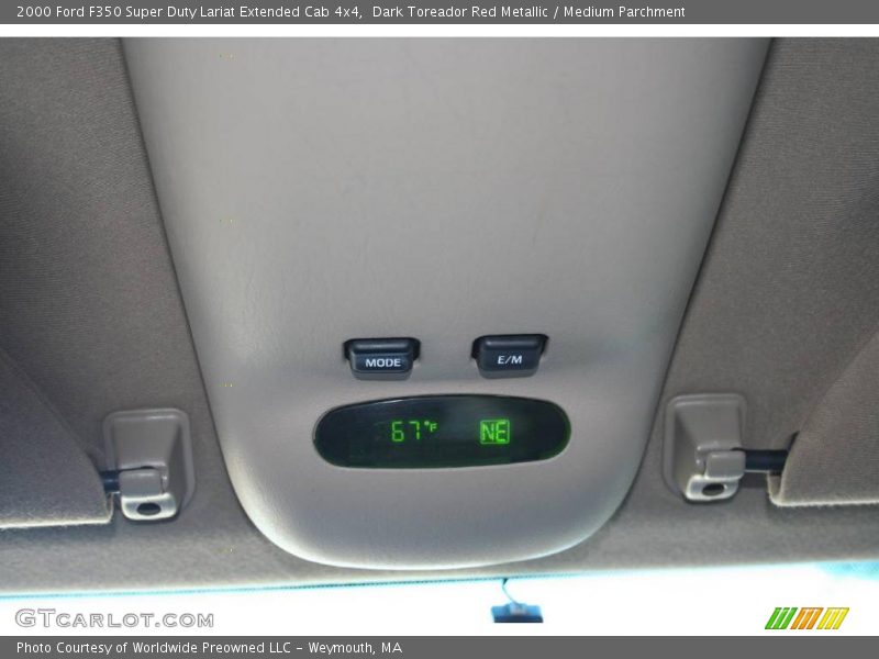 Dark Toreador Red Metallic / Medium Parchment 2000 Ford F350 Super Duty Lariat Extended Cab 4x4