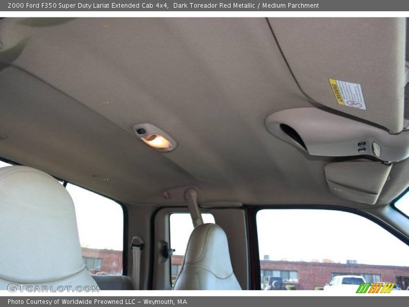 Dark Toreador Red Metallic / Medium Parchment 2000 Ford F350 Super Duty Lariat Extended Cab 4x4