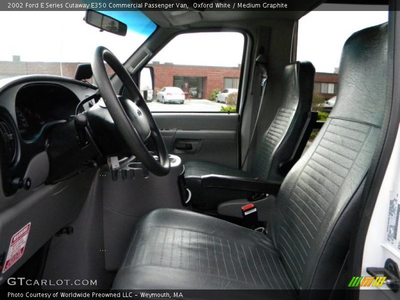 Oxford White / Medium Graphite 2002 Ford E Series Cutaway E350 Commercial Passenger Van