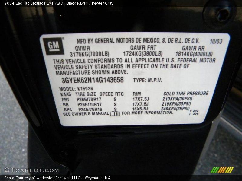 Black Raven / Pewter Gray 2004 Cadillac Escalade EXT AWD