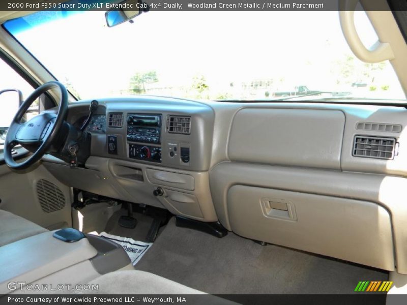  2000 F350 Super Duty XLT Extended Cab 4x4 Dually Medium Parchment Interior