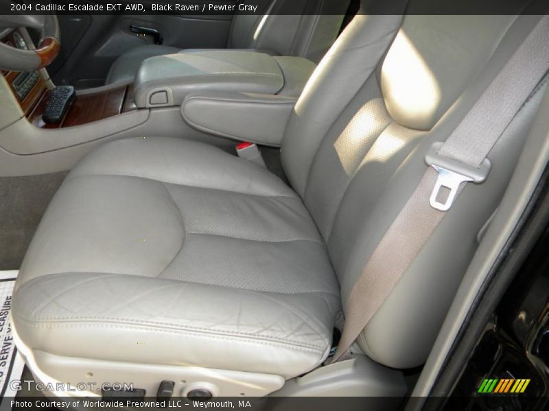 Black Raven / Pewter Gray 2004 Cadillac Escalade EXT AWD