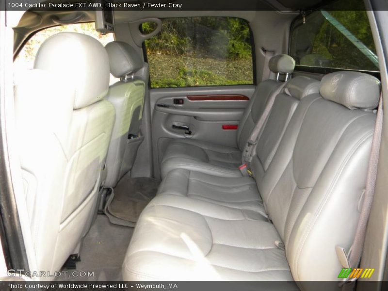  2004 Escalade EXT AWD Pewter Gray Interior