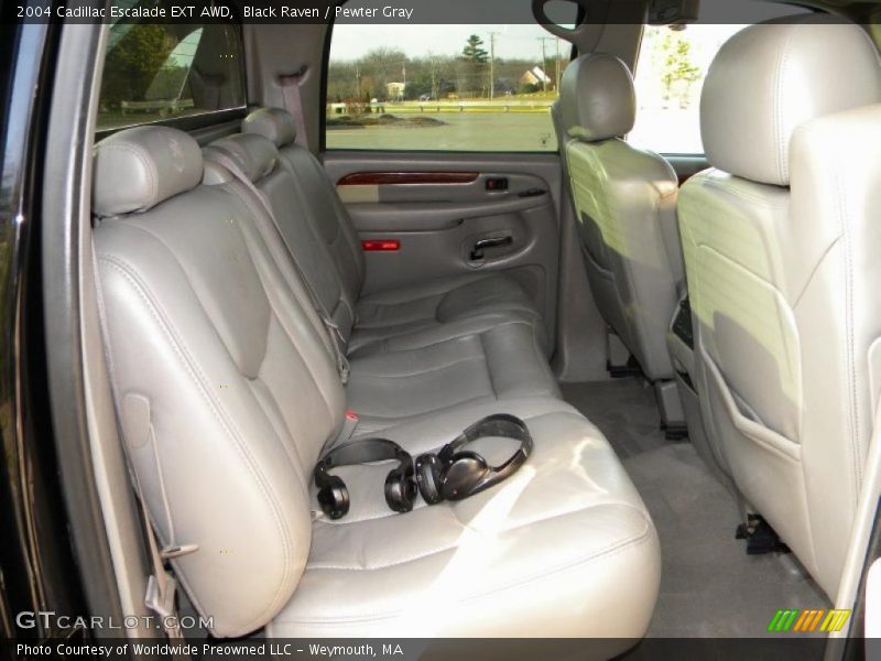 Black Raven / Pewter Gray 2004 Cadillac Escalade EXT AWD