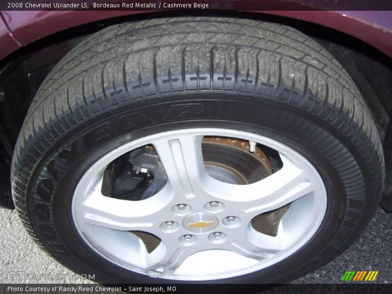 Bordeaux Red Metallic / Cashmere Beige 2008 Chevrolet Uplander LS
