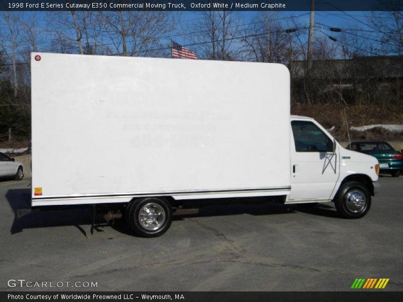 Oxford White / Medium Graphite 1998 Ford E Series Cutaway E350 Commercial Moving Truck