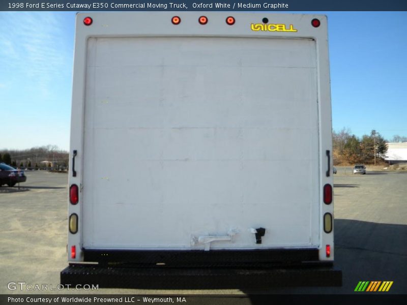 Oxford White / Medium Graphite 1998 Ford E Series Cutaway E350 Commercial Moving Truck