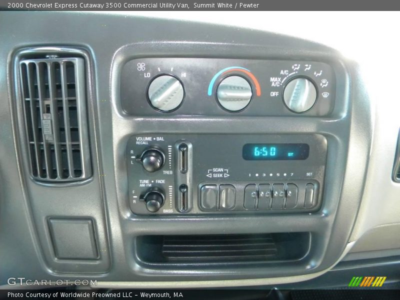 Summit White / Pewter 2000 Chevrolet Express Cutaway 3500 Commercial Utility Van