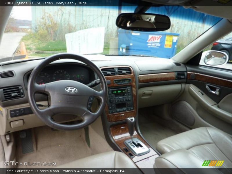 Ivory Pearl / Beige 2004 Hyundai XG350 Sedan