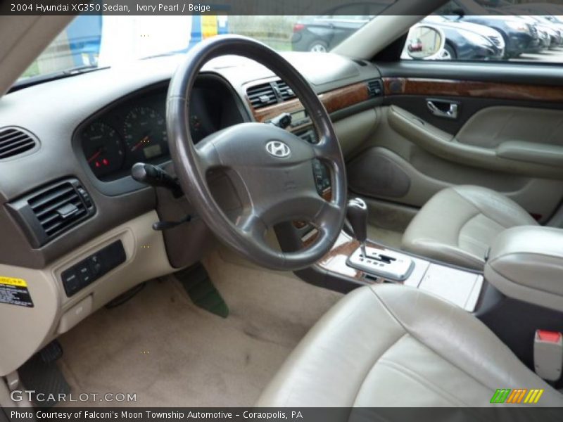 Ivory Pearl / Beige 2004 Hyundai XG350 Sedan