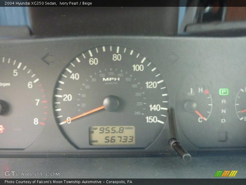 Ivory Pearl / Beige 2004 Hyundai XG350 Sedan