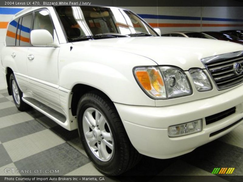 Blizzard White Pearl / Ivory 2004 Lexus LX 470