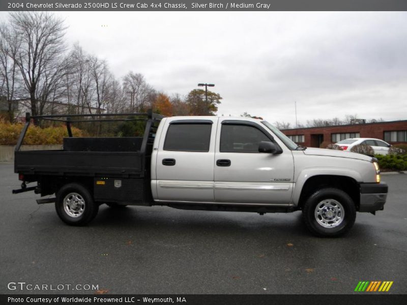 Silver Birch / Medium Gray 2004 Chevrolet Silverado 2500HD LS Crew Cab 4x4 Chassis