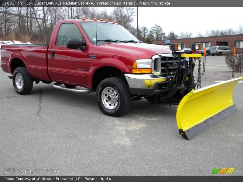 Toreador Red Metallic / Medium Graphite 2001 Ford F350 Super Duty XLT Regular Cab 4x4