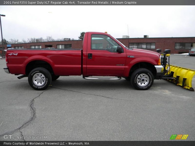 Toreador Red Metallic / Medium Graphite 2001 Ford F350 Super Duty XLT Regular Cab 4x4