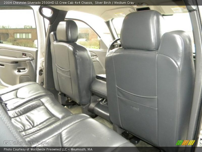 Silver Birch / Medium Gray 2004 Chevrolet Silverado 2500HD LS Crew Cab 4x4 Chassis