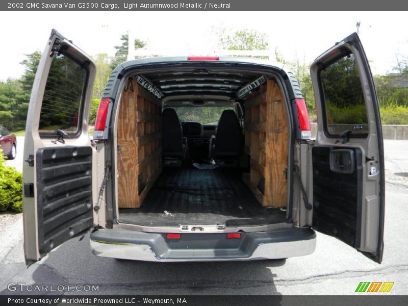  2002 Savana Van G3500 Cargo Trunk