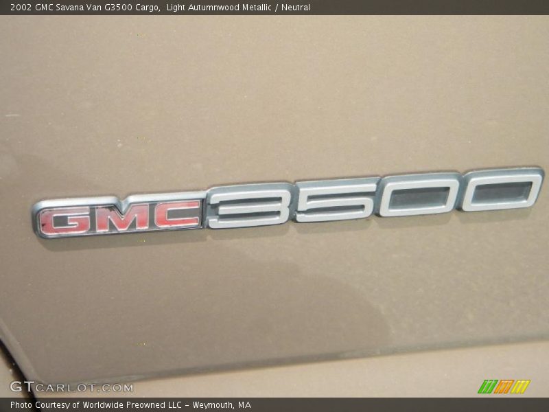  2002 Savana Van G3500 Cargo Logo