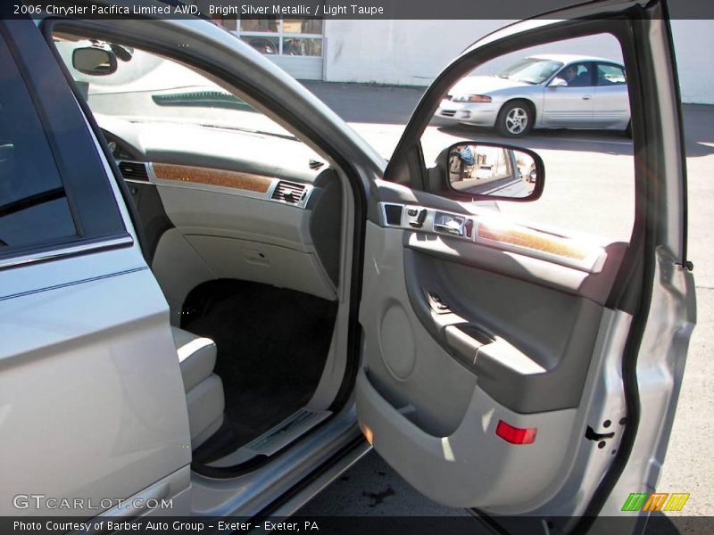 Bright Silver Metallic / Light Taupe 2006 Chrysler Pacifica Limited AWD