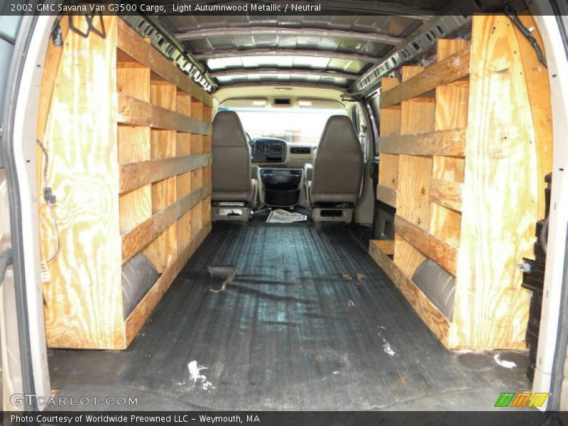 Light Autumnwood Metallic / Neutral 2002 GMC Savana Van G3500 Cargo