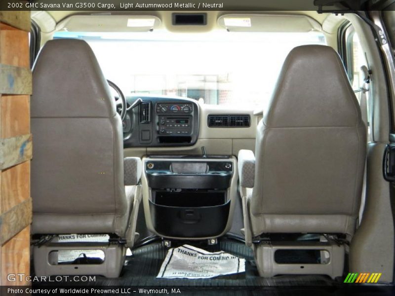Light Autumnwood Metallic / Neutral 2002 GMC Savana Van G3500 Cargo