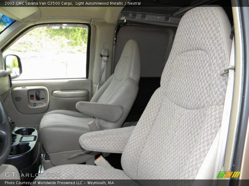 Light Autumnwood Metallic / Neutral 2002 GMC Savana Van G3500 Cargo